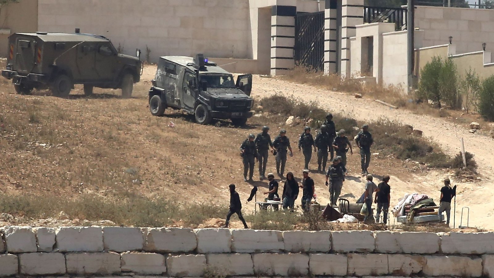 Siege of Palestinian homes in West Bank a 'horrific act of terror', says US ambassador