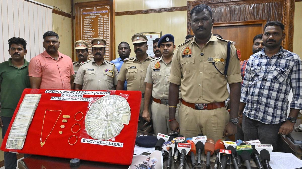Man arrested in theft case