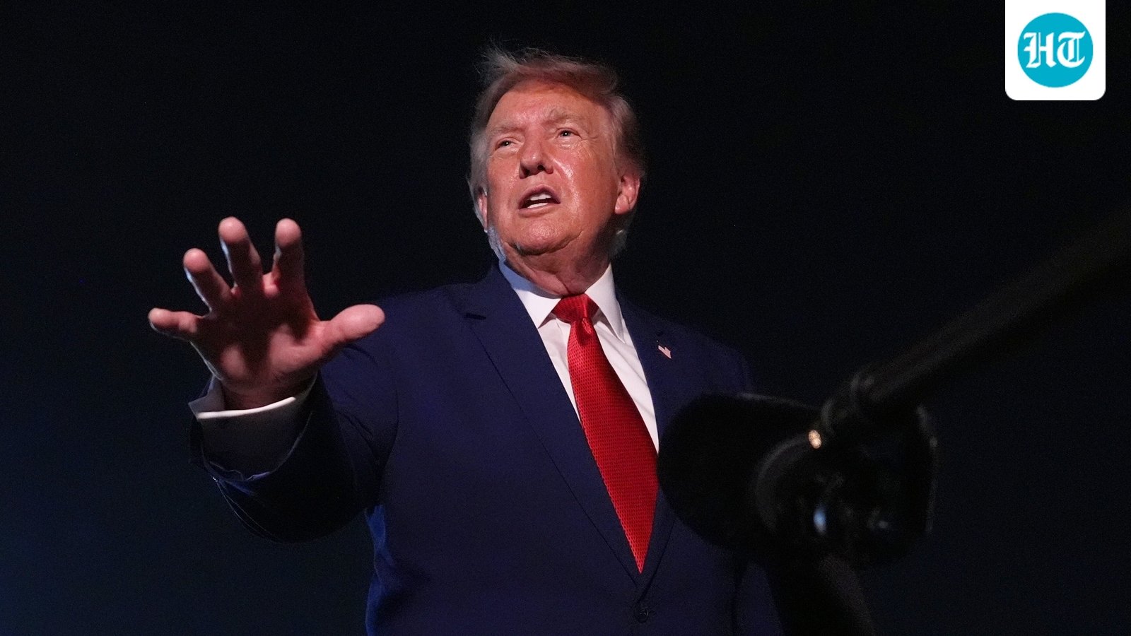 Trump's steam catapult choice over EMALS for aircraft carriers slammed by security expert: ‘Some drunk old pilot…’