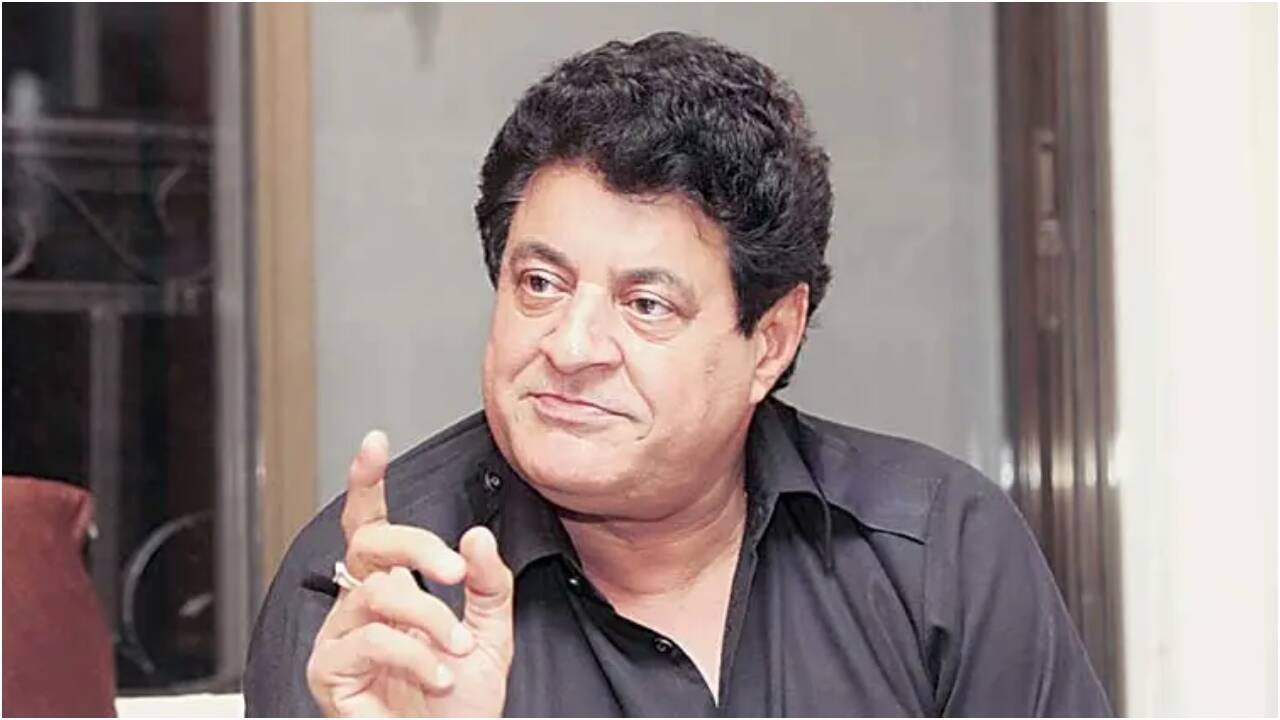 Gajendra Chauhan recalls Amitabh Bachchan's 'greatness'