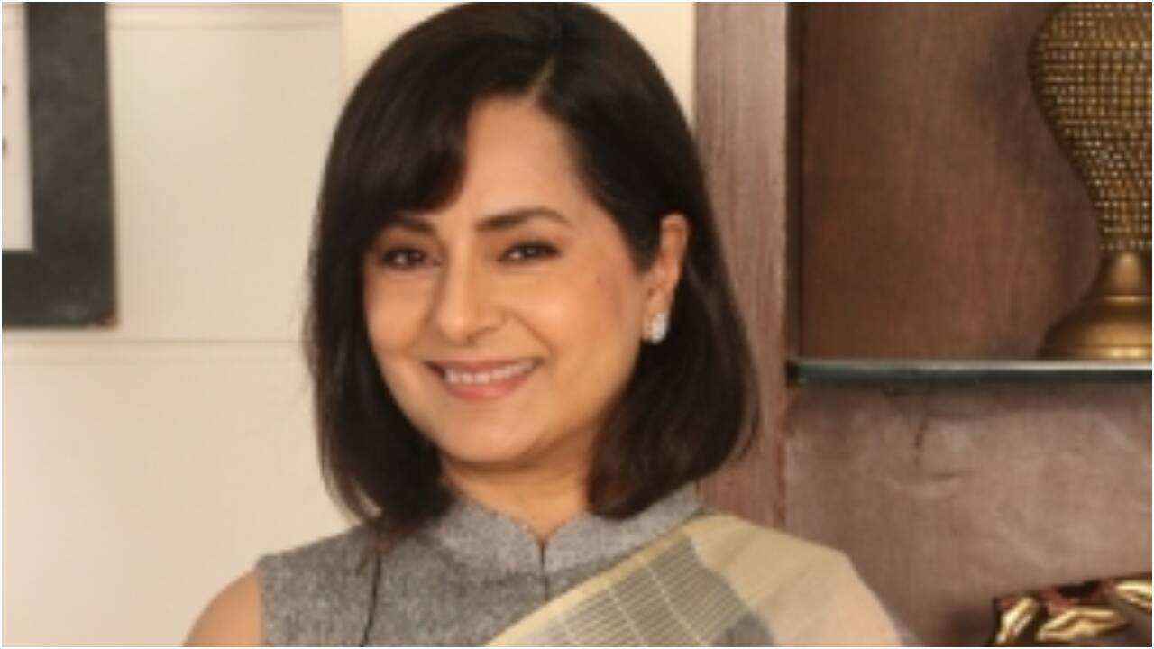 Kitu Gidwani calls Bollywood "fake industry"