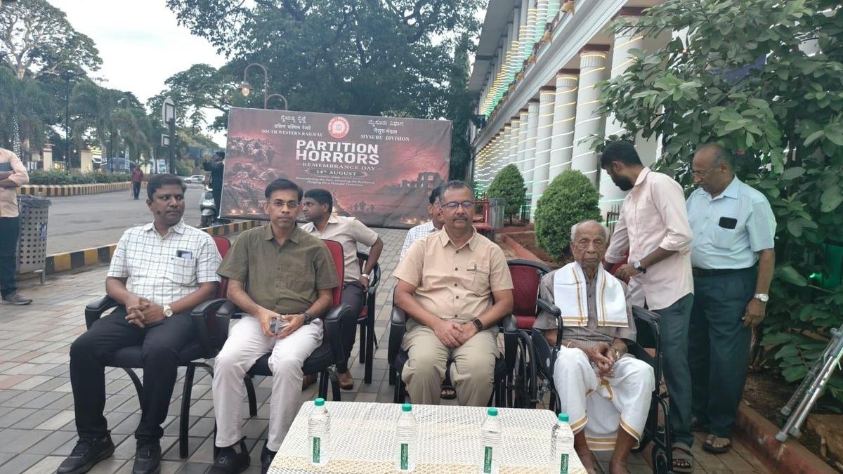 Partition Horrors Remembrance Day observed at Mysuru railway station