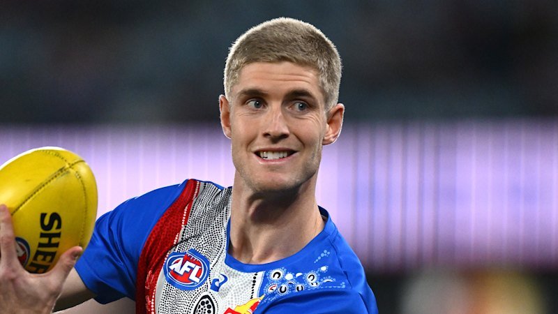 AFL teams for round 23: Dogs name replacements for gun injured duo
