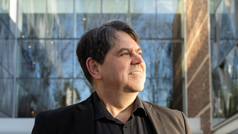 AI wins landmark Fair Work Commission case for Macquarie academic