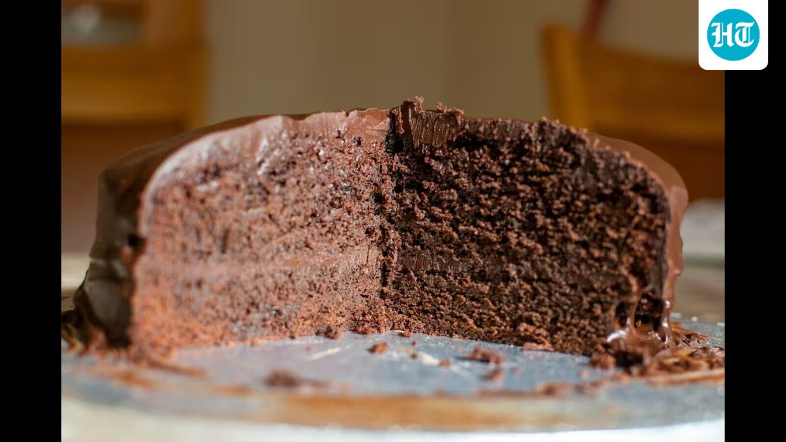 11 suffer food poisoning after consuming cake at Nala Sopara birthday party: Cop