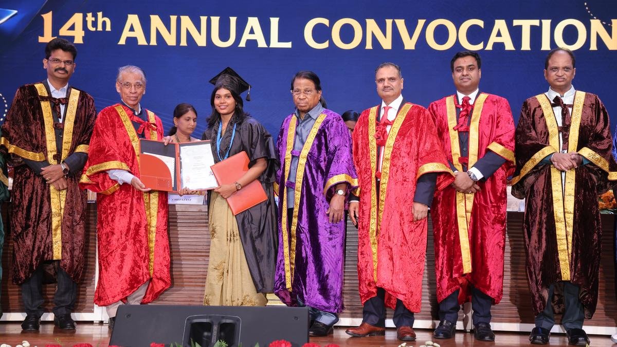 Youth play crucial role in shaping humanity, says T. Ramasami