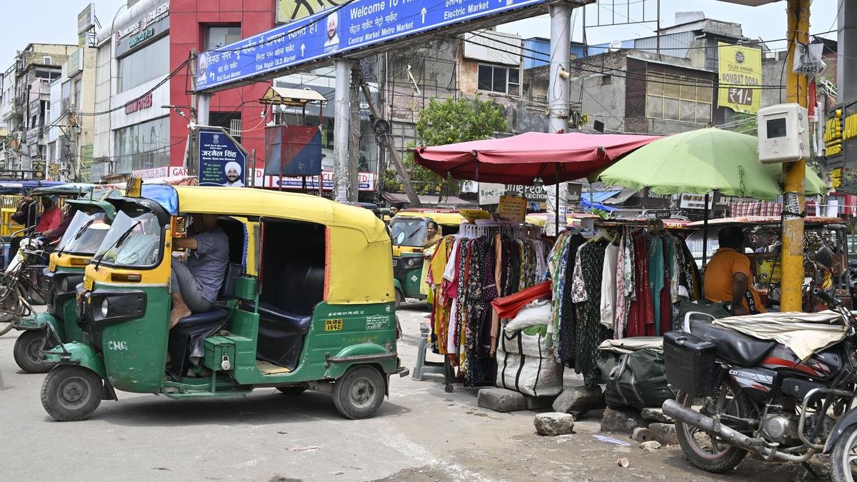 Delhi auto union to protest at Jantar Mantar on August 17, demand welfare board
