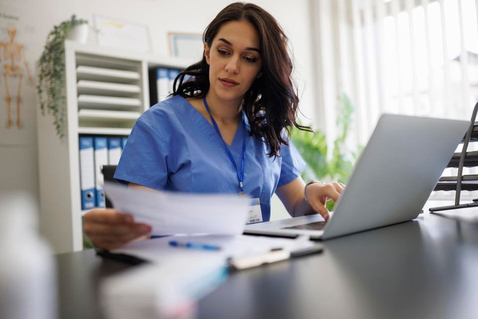 From Co-Pilots To Co-Workers: The Agentic AI Shift Coming To Healthcare Operations
