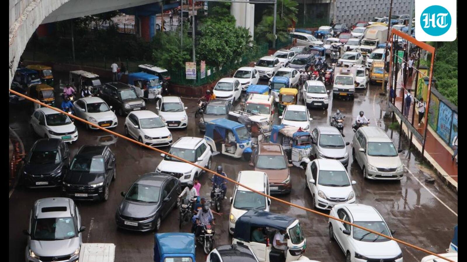 Rain, road cave-in and protest bring Lucknow traffic to a crawl