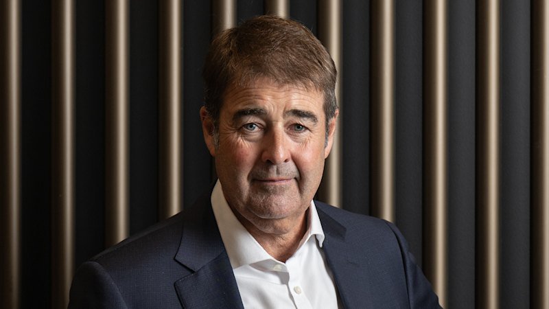 APRA hits Bendigo Bank with tougher licence terms over risk failures