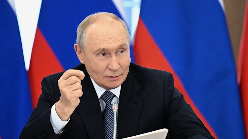 Senior Russian banker sacked after saying: ‘We’re losing to Ukraine’