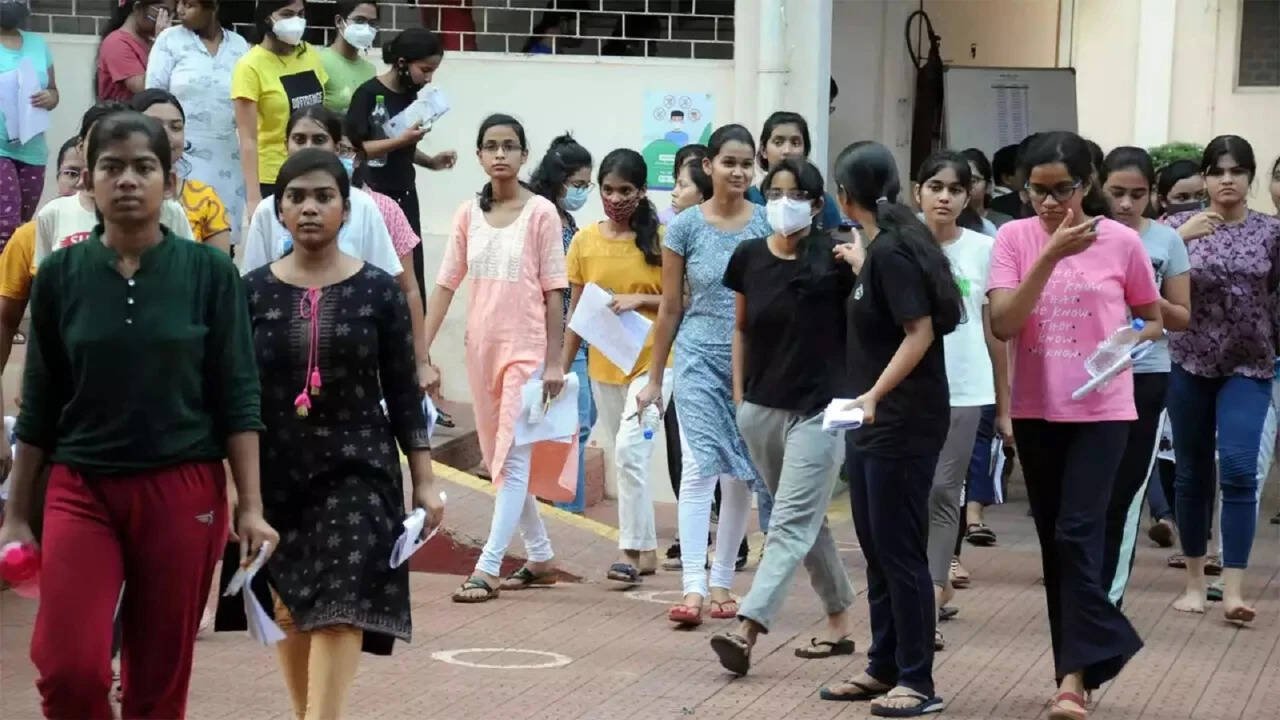 WB HS Semester 3 admit card 2026 won't be released tomorrow: Check the new date and complete details here