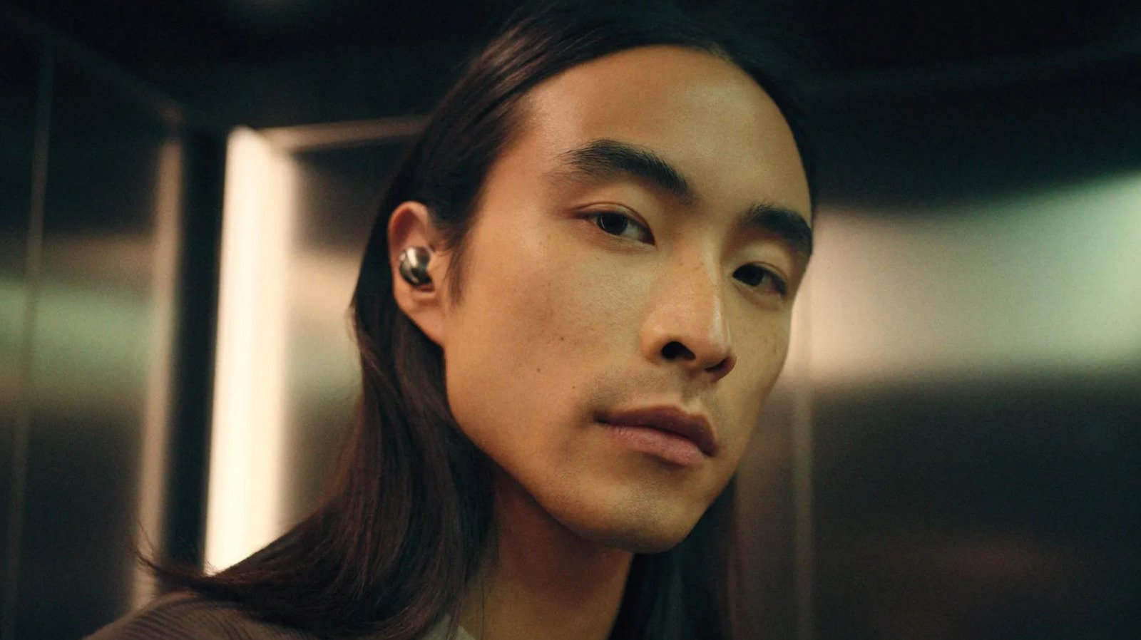 Sennheiser's Momentum True Wireless 5 earbuds come with user-replaceable batteries