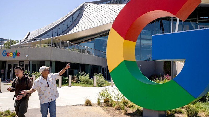 Alphabet’s $5.5b bond debut lures more than 200 investors