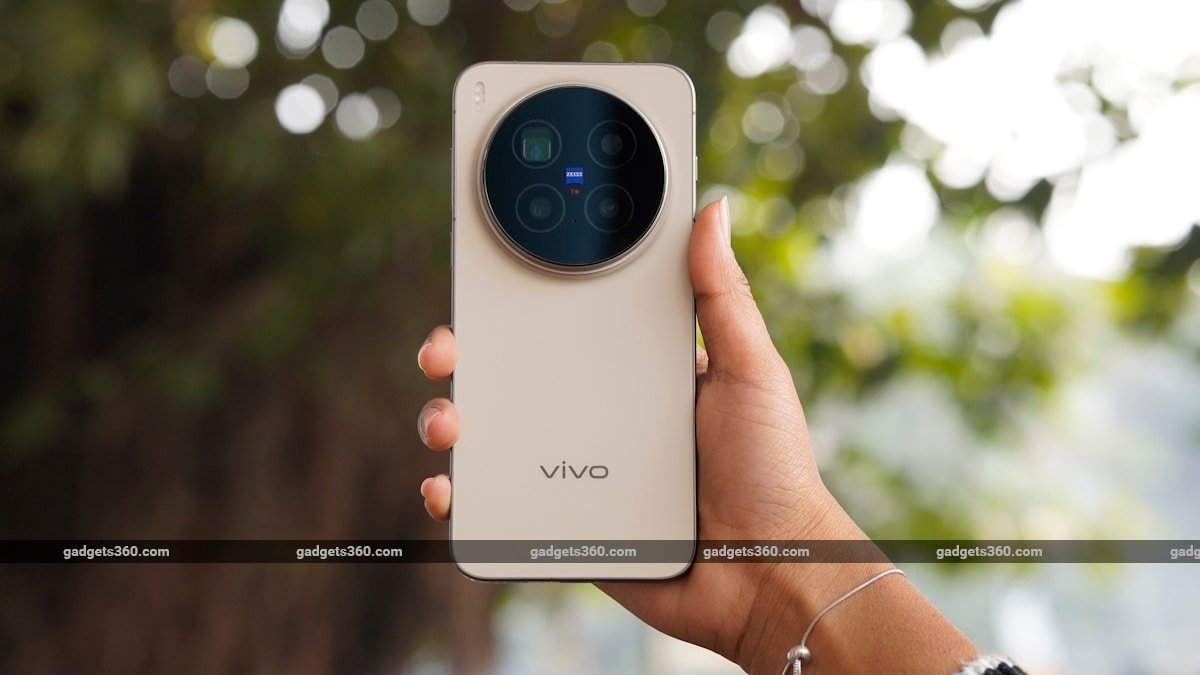 Vivo X500 Pro Series Model Allegedly Spotted in the Wild Ahead of China Launch