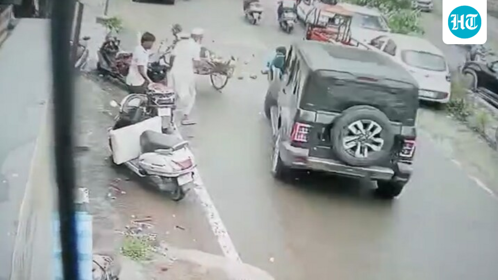 Wanted accused fleeing STF allegedly runs over pedestrian with Thar in Punjab's Ludhiana