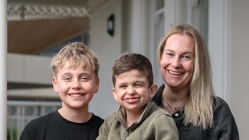 ‘I cried in front of everybody’: How a Magpie’s quiet act of kindness stunned a Melbourne mother