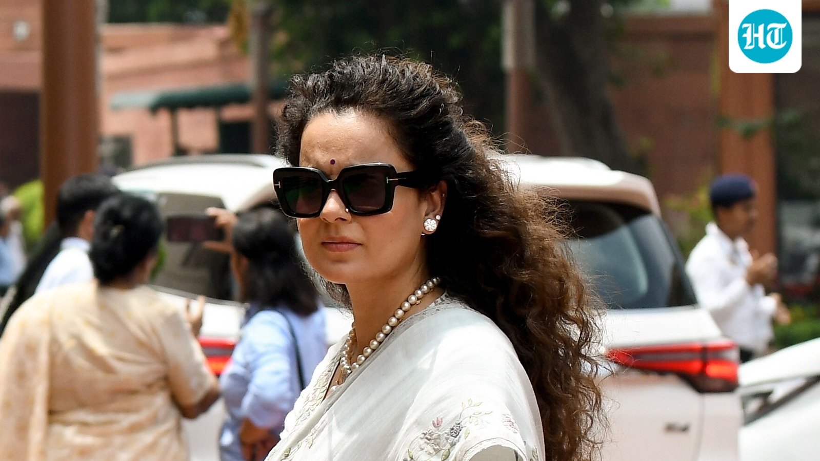 Kangana Ranaut slams Taapsee Pannu, Rakhi Sawant, Sonu Sood: ‘Mere saman 1% bhi life mein success nahi kama paye ho’