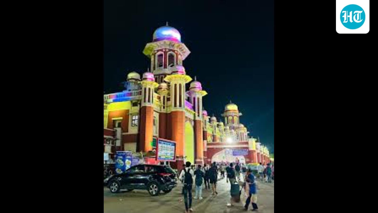 Madh-E-Sahaba procession to mark Eid-Milad-un-Nabi in Lucknow on August 26