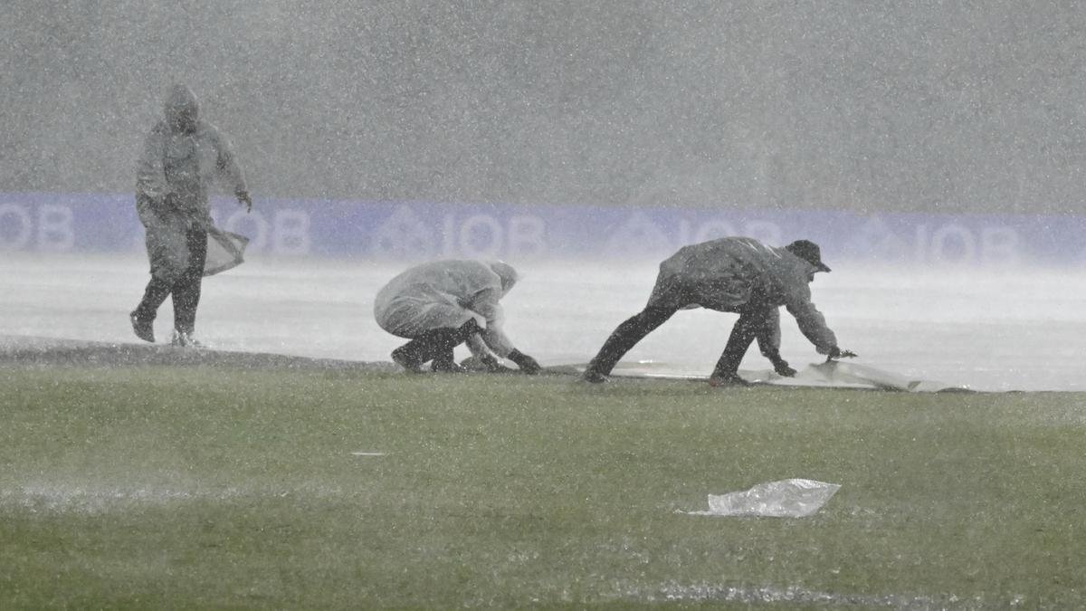 Rain plays spoilsport again; Kovai Kings progress to TNPL Qualifier 2