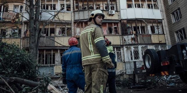Ukrainians are numbed by the constant repetition of air raid alerts