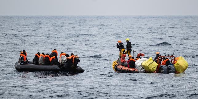 Migrants and rescuers face threats, harassment in Mediterranean, aid group says