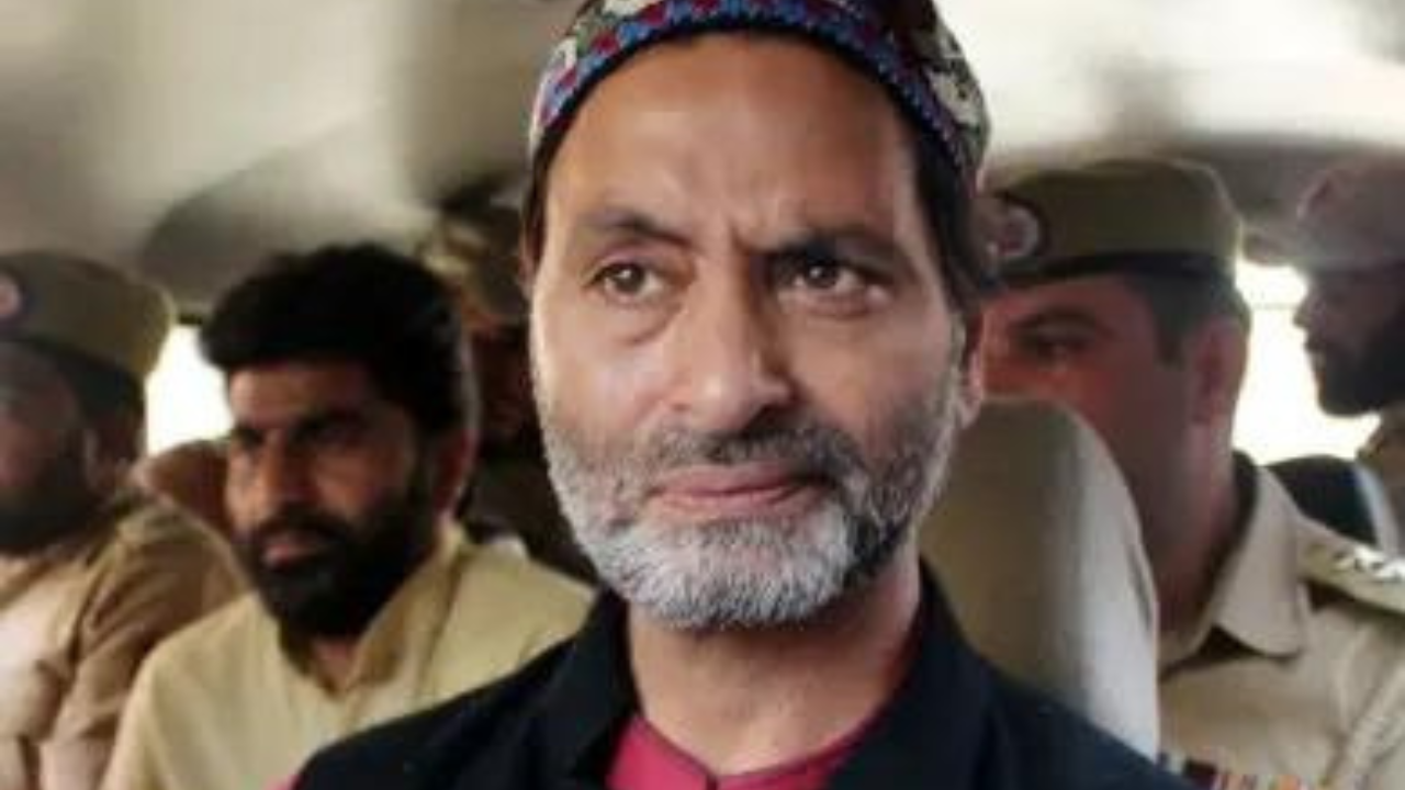 Yasin Malik decides to divorce Pakistani wife Mushaal, denies any role in Sarla Bhat killing, seeks capital punishment for self