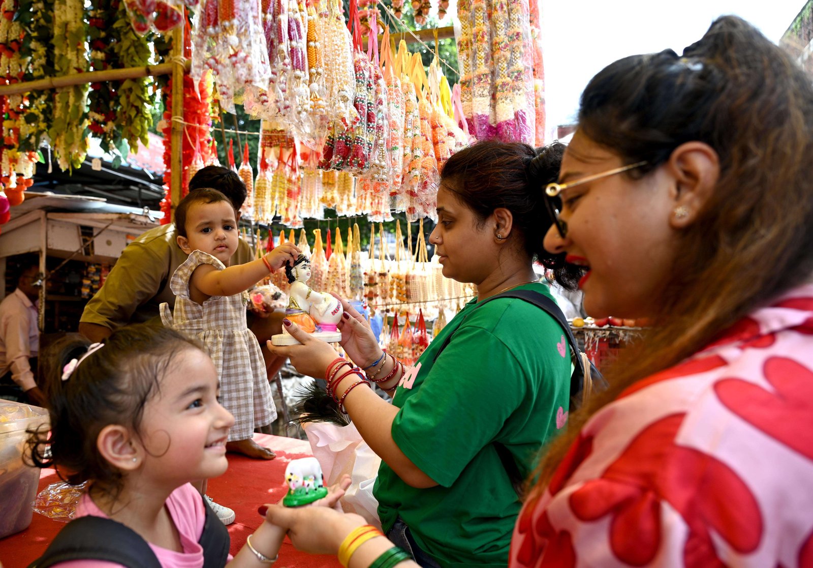 Shoppers prep with props for Janmashtami decor