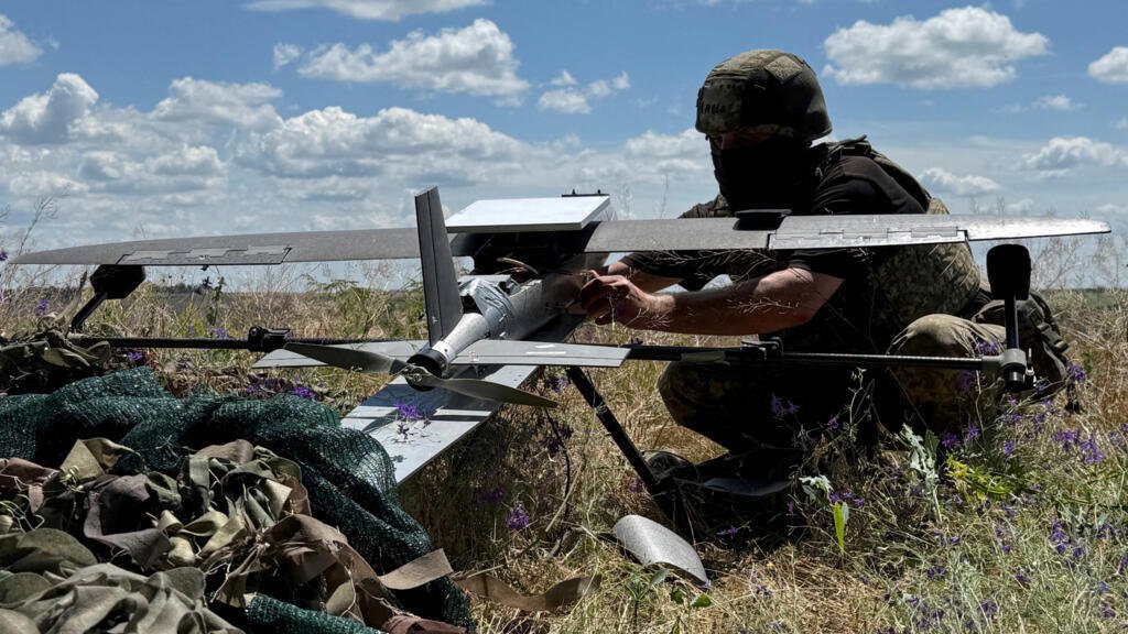 Zelensky warns airlines Russian skies not safe due to Ukraine drones