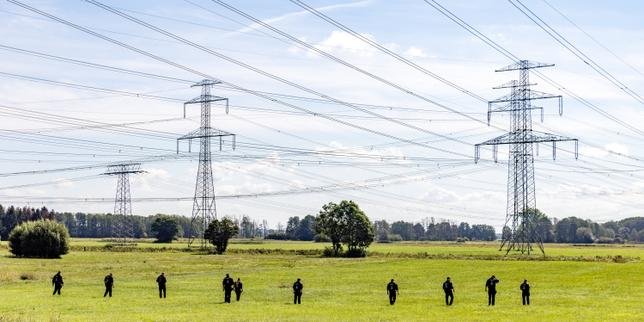 German police launch terror probes on power grid attacks
