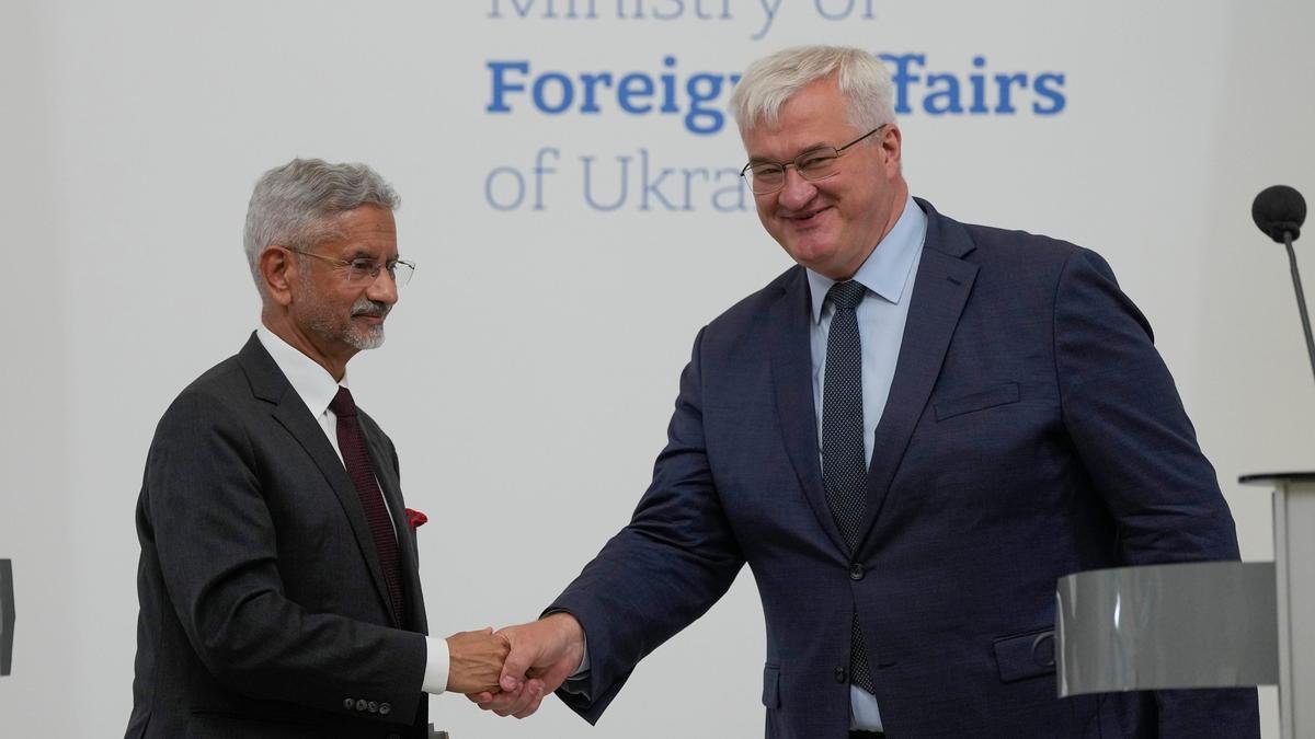 India ready to extend help ‘in any manner’ to end Russia-Ukraine war: Jaishankar in Kyiv