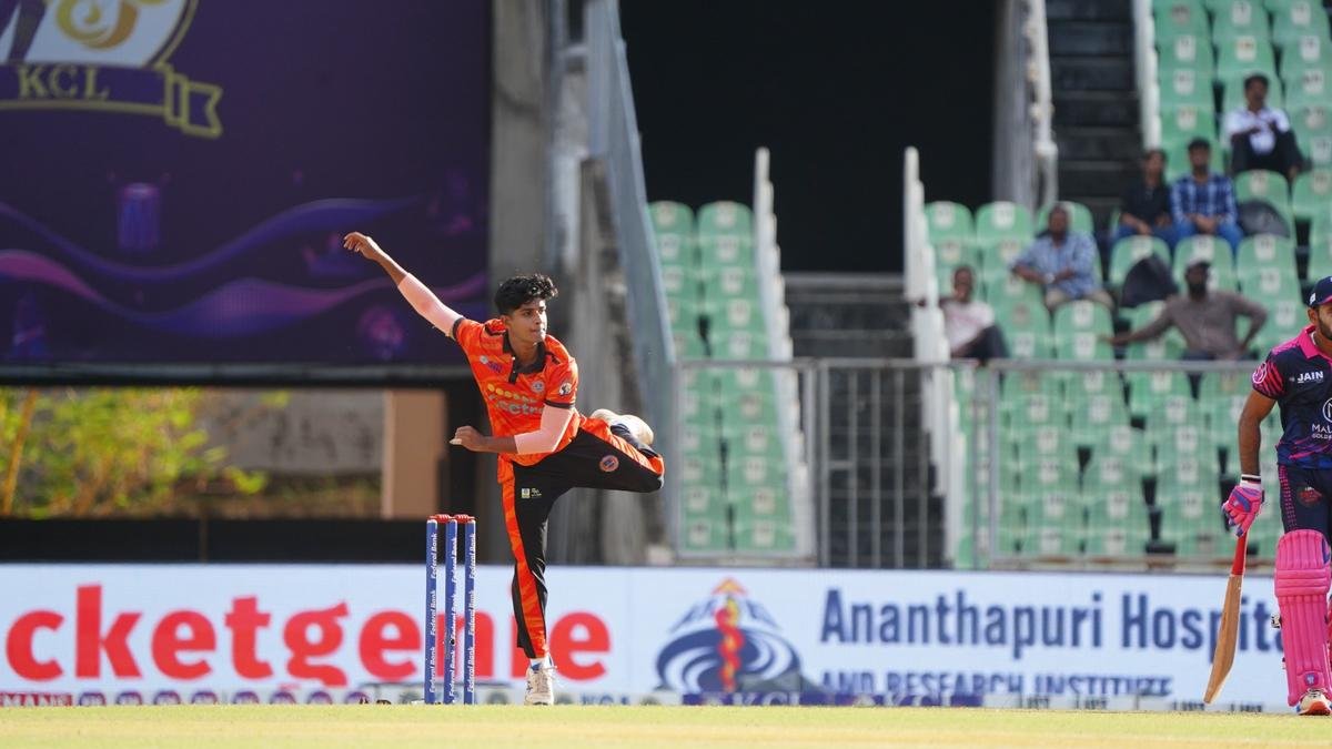 KCL | Vignesh’s five-for helps Globstars edge Royals and enter the last four; Vishnu’s brilliant ton in vain
