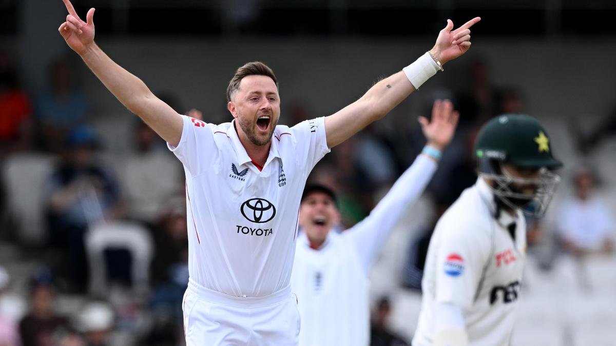 England’s pace quartet fires again as Robinson-Archer combo seals series win over Pakistan
