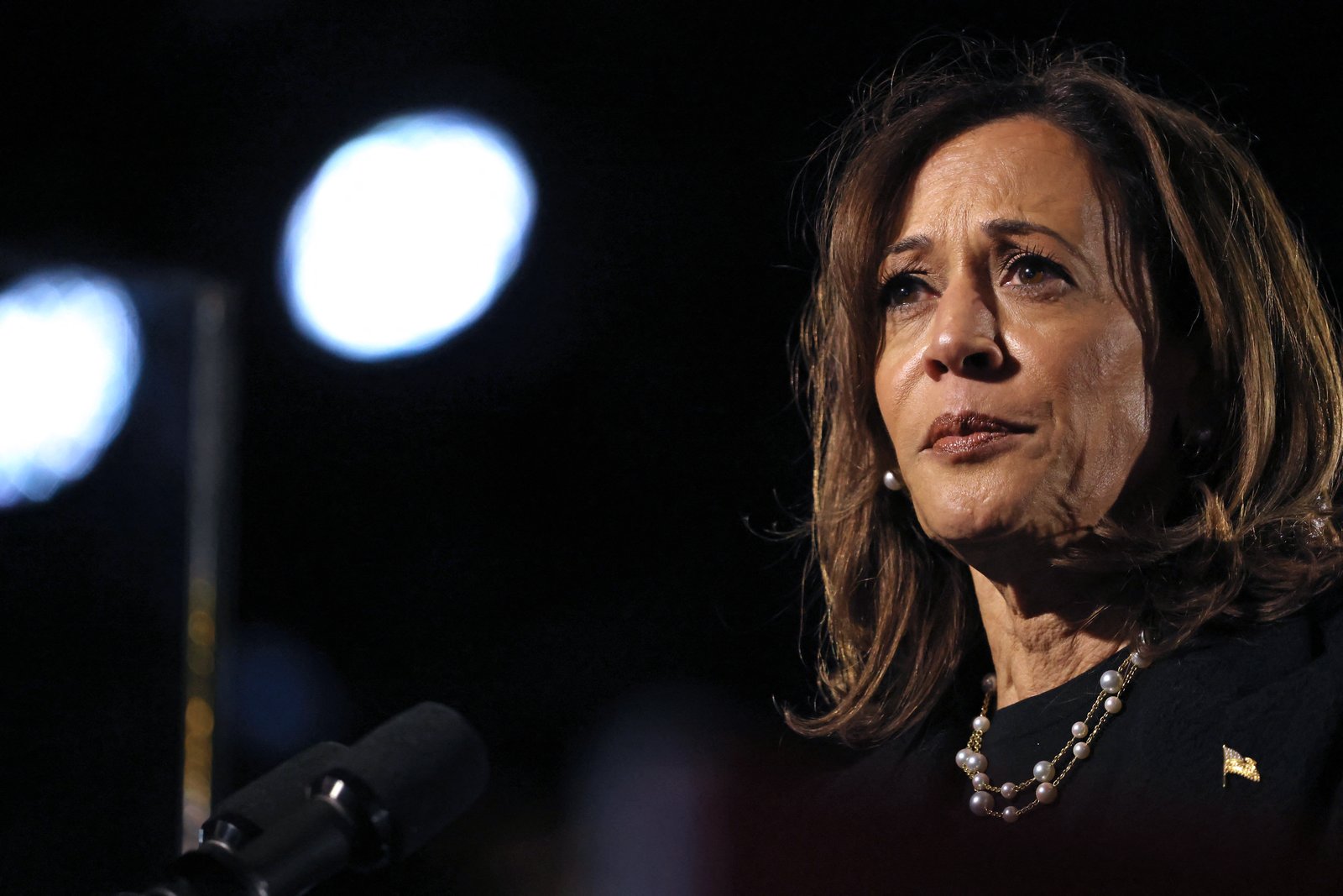 Kamala Harris wants back in the fight. These Democrats don’t want her help.