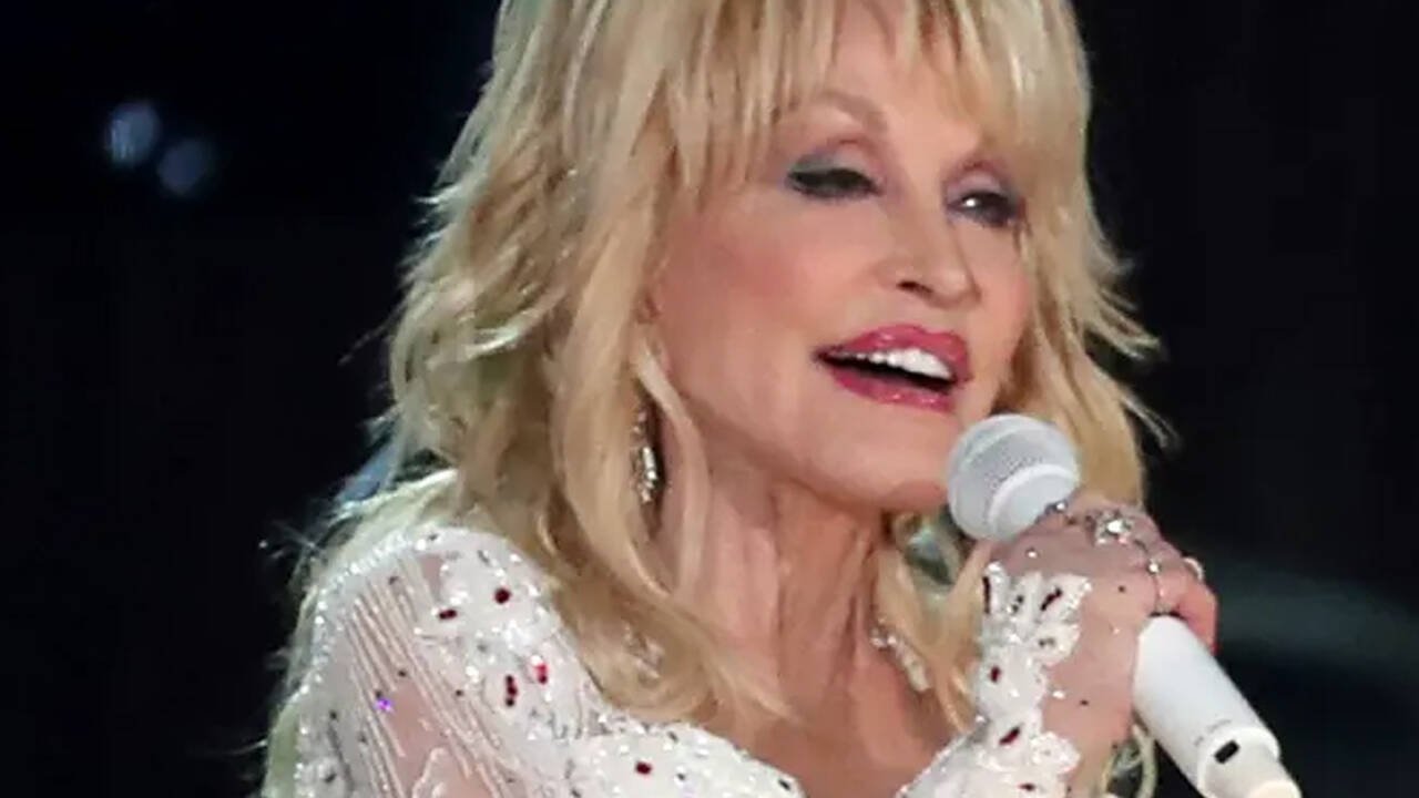 Sept 25 declared as Dolly Parton Appreciation Day