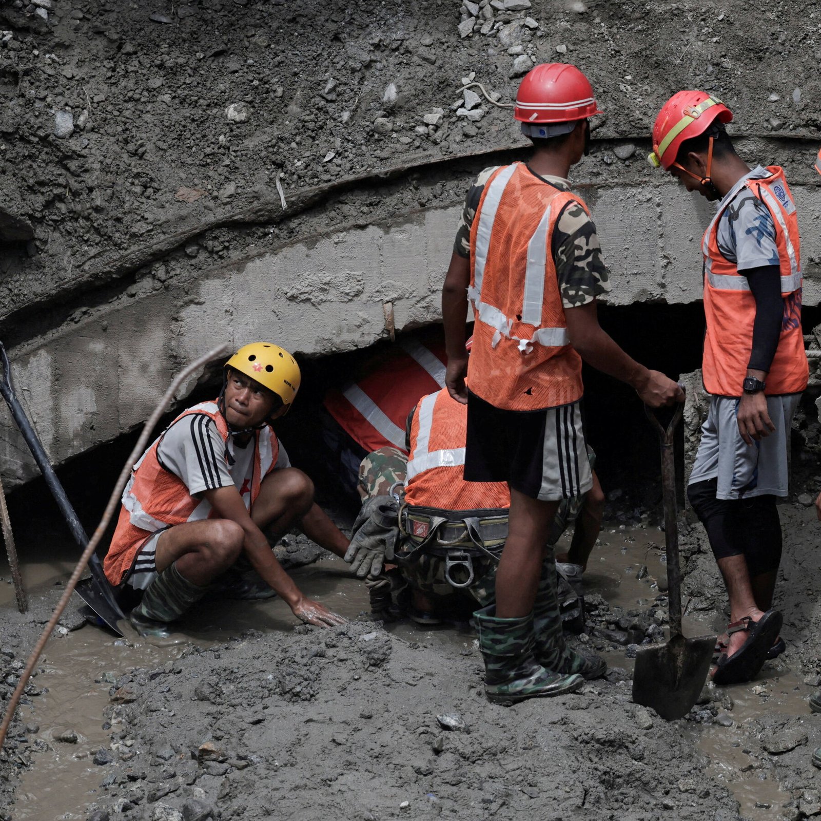 Workers Rescued From Tunnel in Nepal 9 Days After Flood