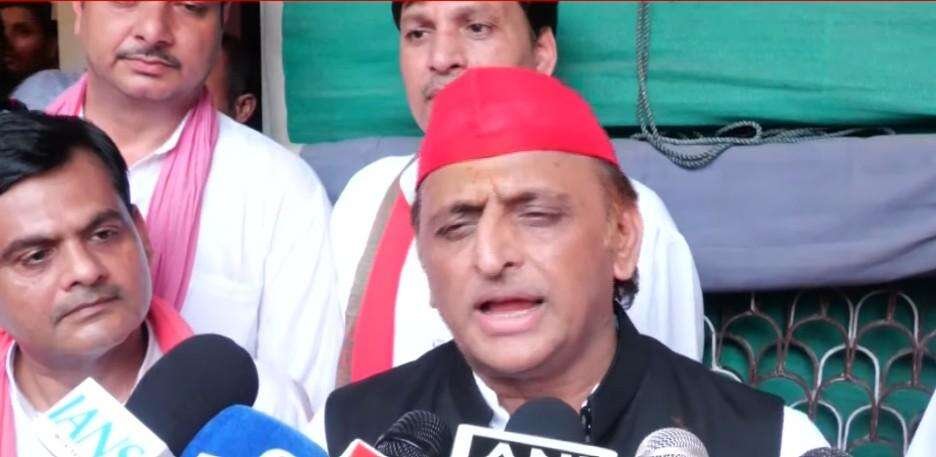 Mosque demolished to shift focus from govt failures: Akhilesh
