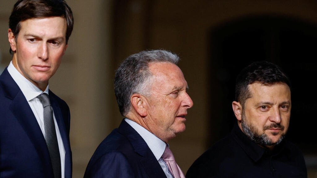After meeting with US envoys in Kyiv, Zelensky says war likely to ‘continue in winter’