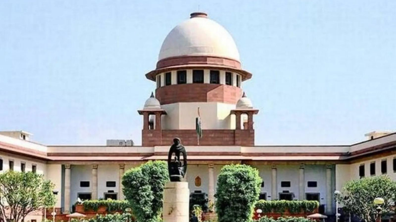Absorbing unqualified pvt school teachers will ruin students: Supreme Court
