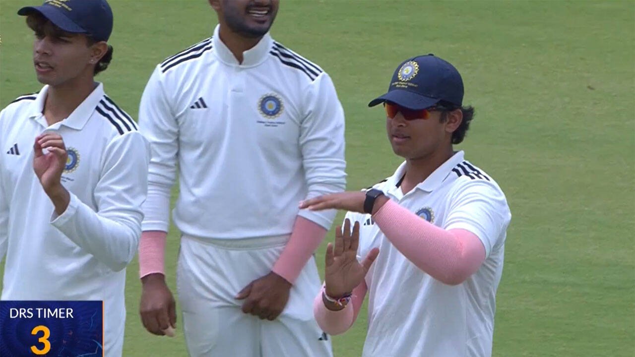 Watch: 15-year-old Sooryavanshi plots two big wickets in Duleep Trophy final