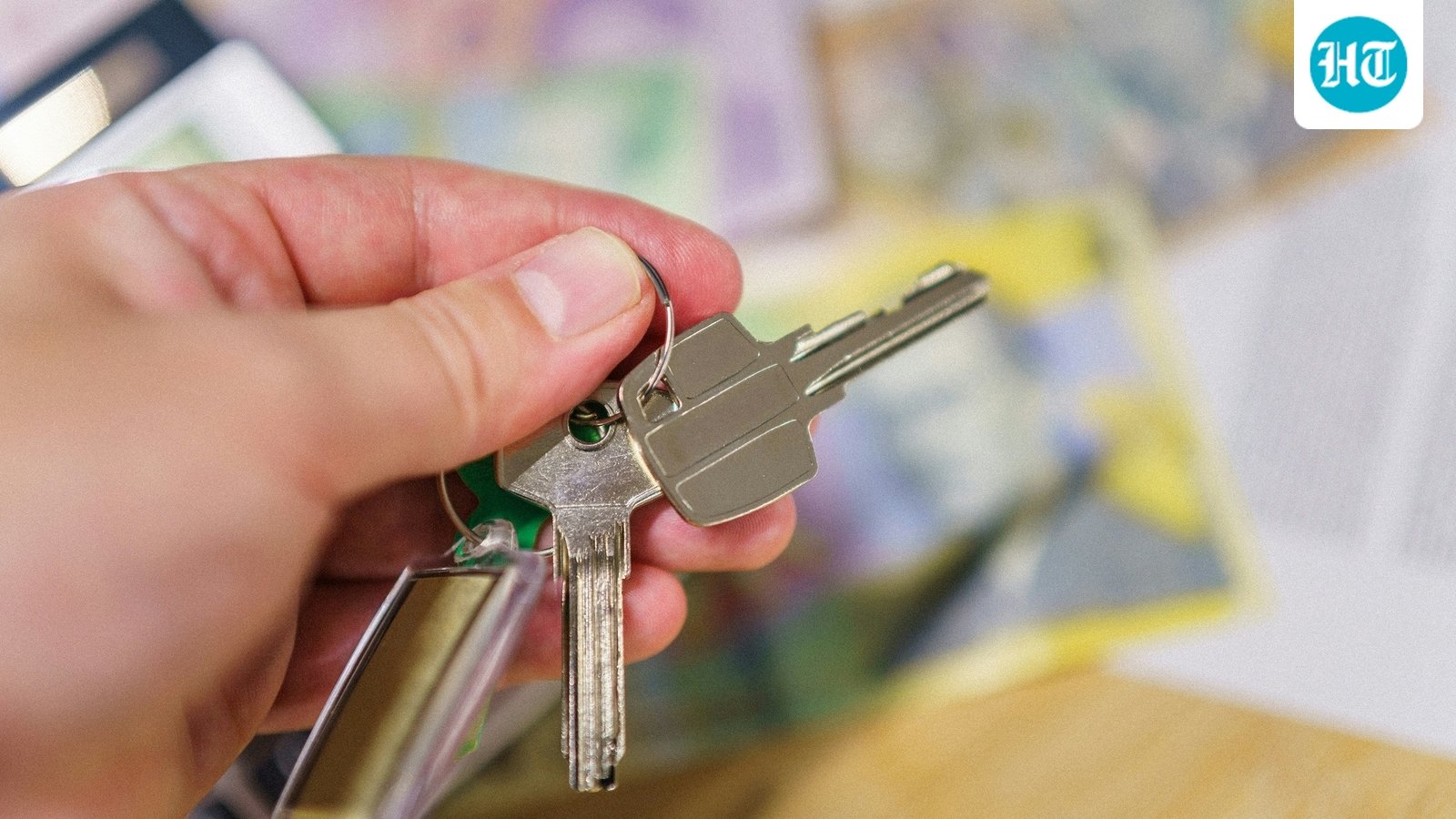 Woman shares hidden costs of shifting into a flat: 'Kharche khatam hone ka naam nahi lete'