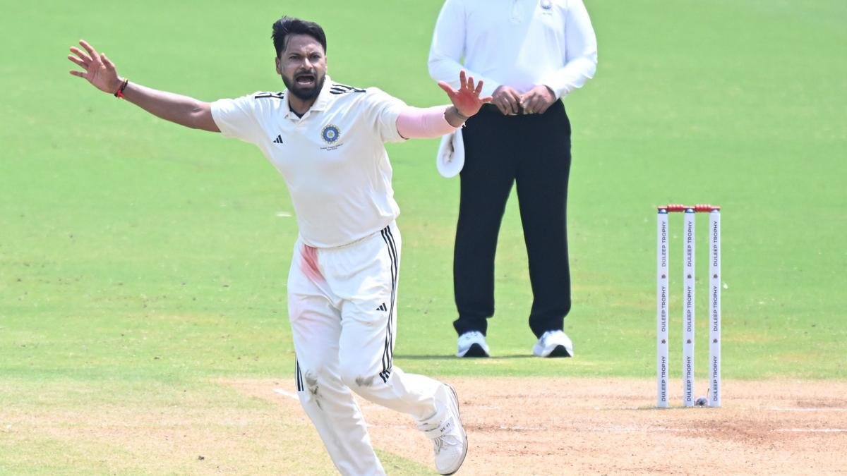 Duleep Trophy final | Our plan as fast bowlers was to let the batters take the risks: East pacer Mukesh Kumar