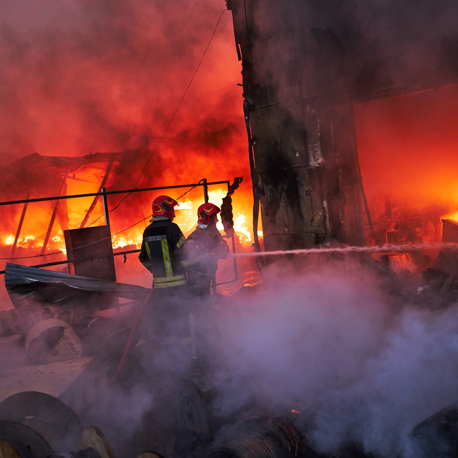 Russia Bombards Kyiv Soon After Witkoff, Kushner Leave