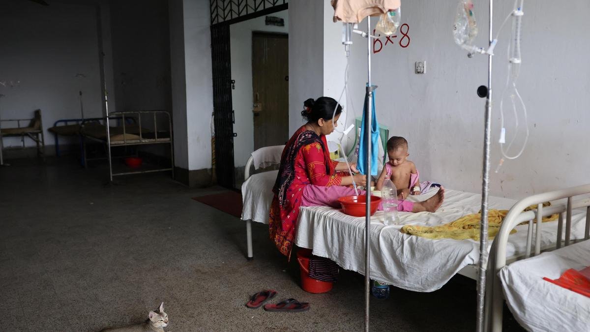 Suspected measles cases kill nearly 1,000 as Bangladesh struggles to contain outbreak