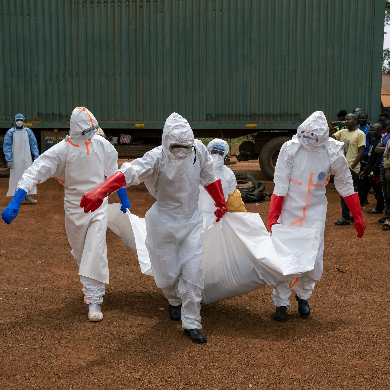 How a Driver’s Sudden Death Triggered Ebola Panic in Congo