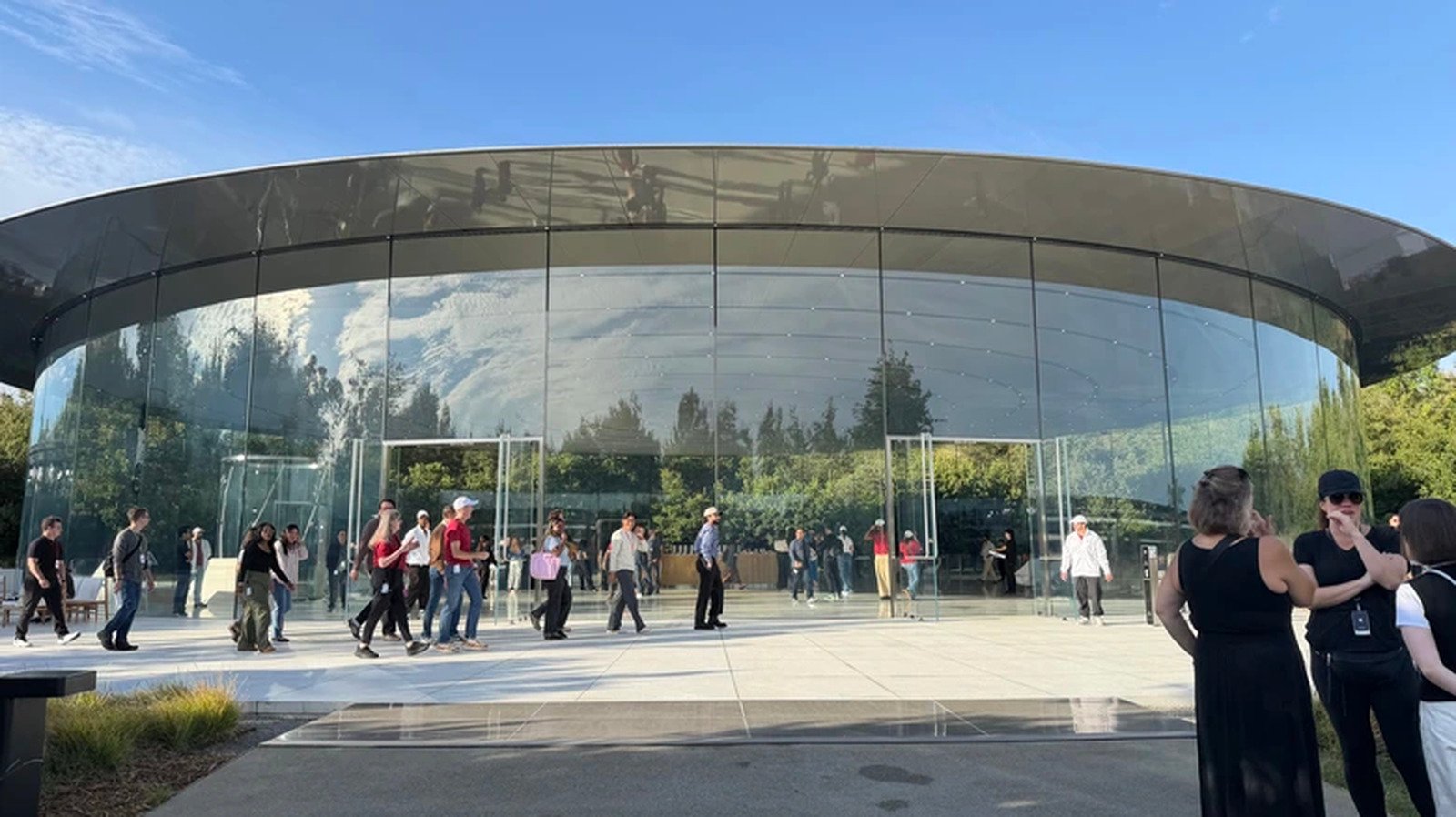 Apple event 2026 live: Will we see the foldable iPhone Ultra or Duo at today's 'Surprise and shine' keynote?