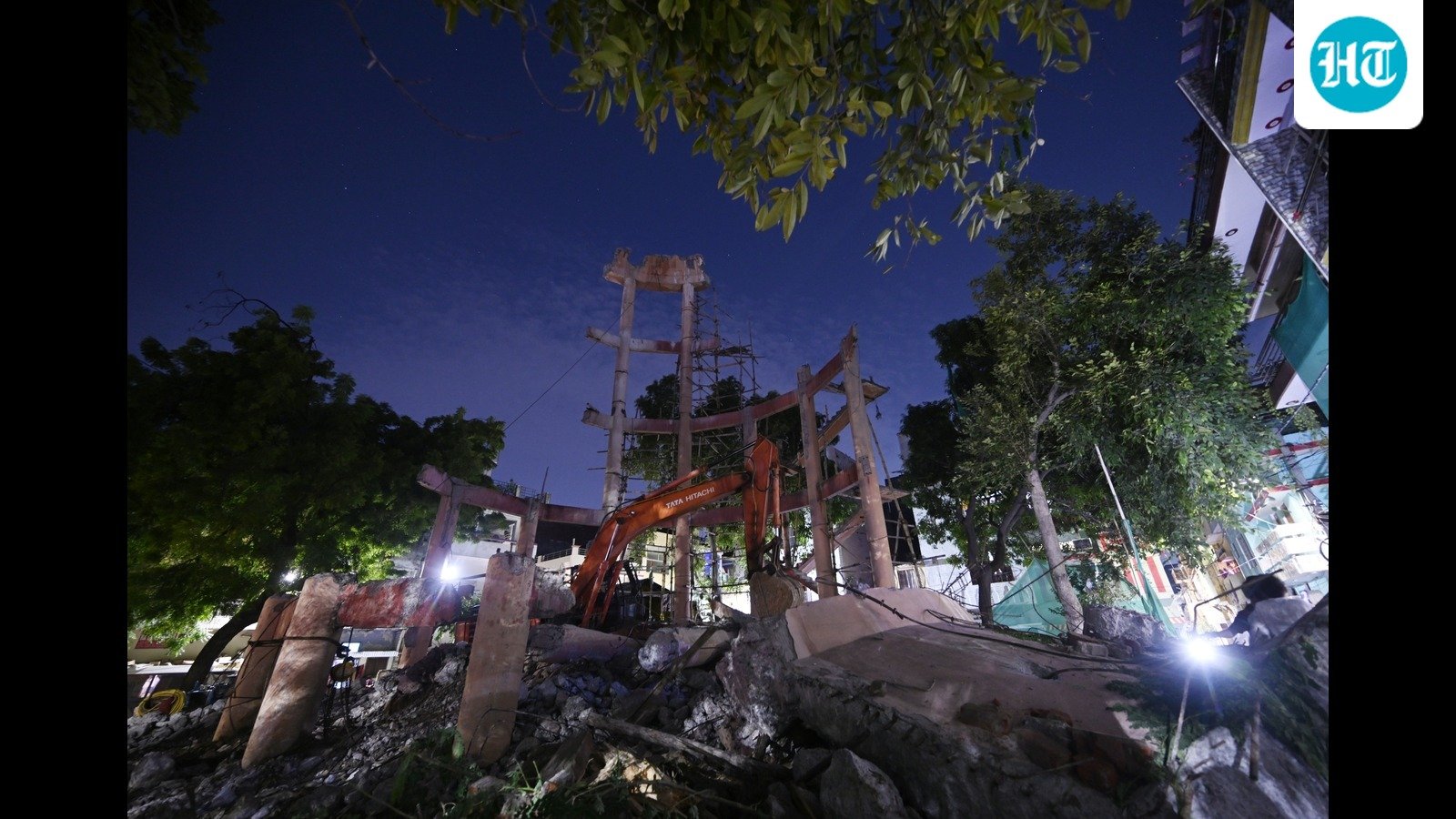 Tank demolition debris crashes into Lucknow’s Rajajipuram house