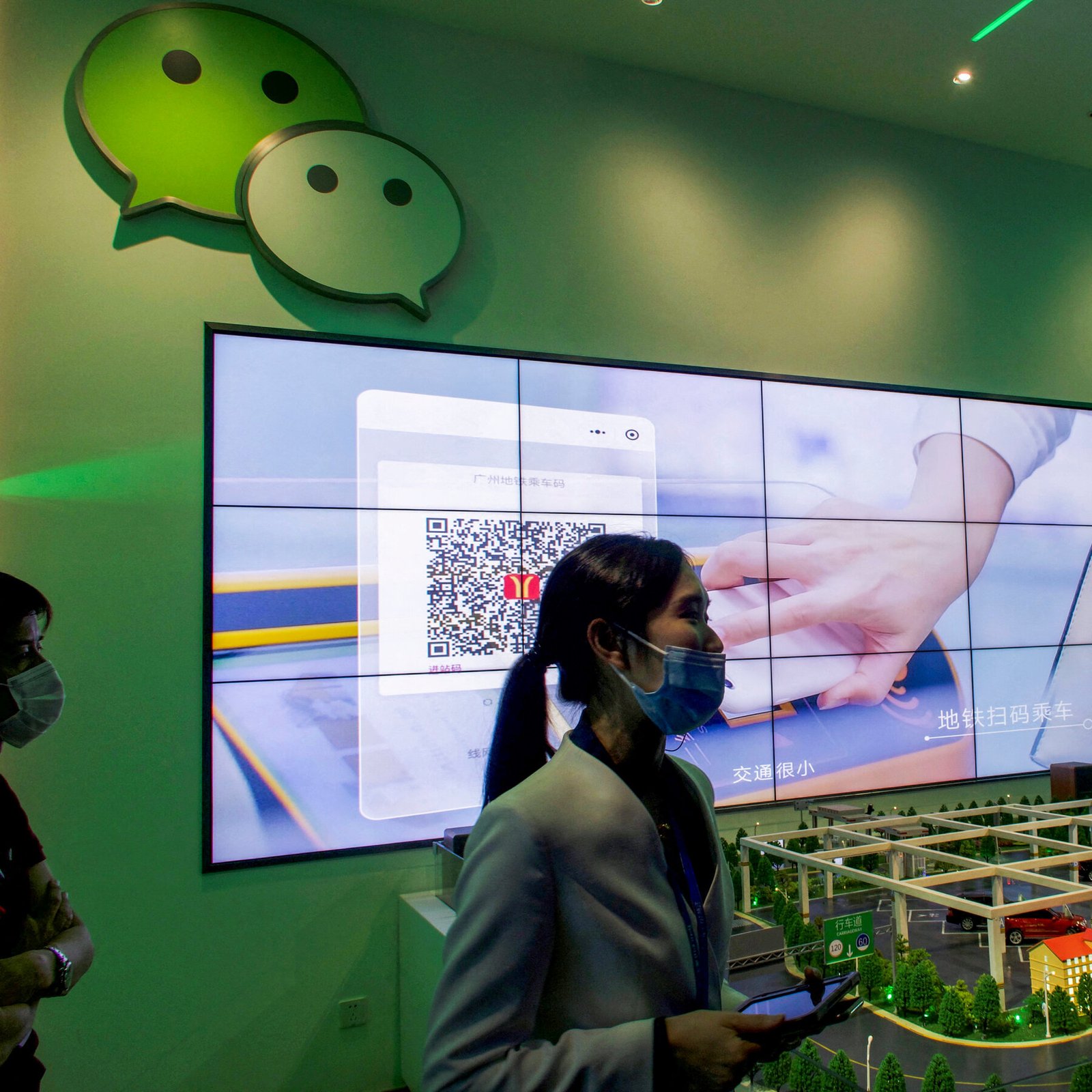 For China, a Mock A.I. Attack on WeChat Signals a Dangerous New Era