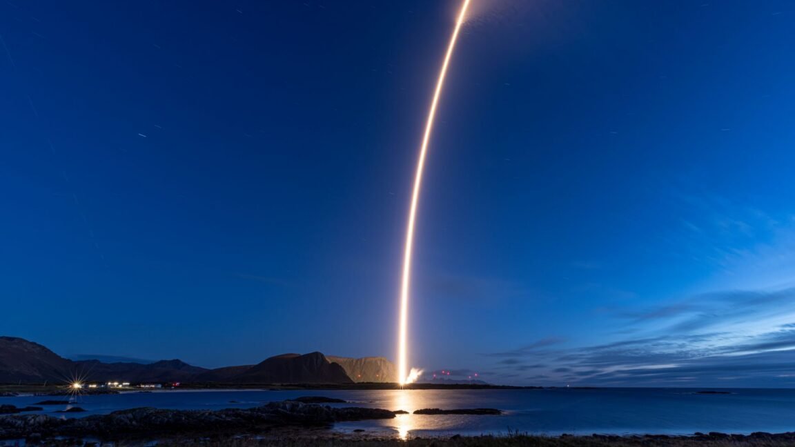 Rocket Report: Europe joins the commercial launch club; a Ravn X sighting?