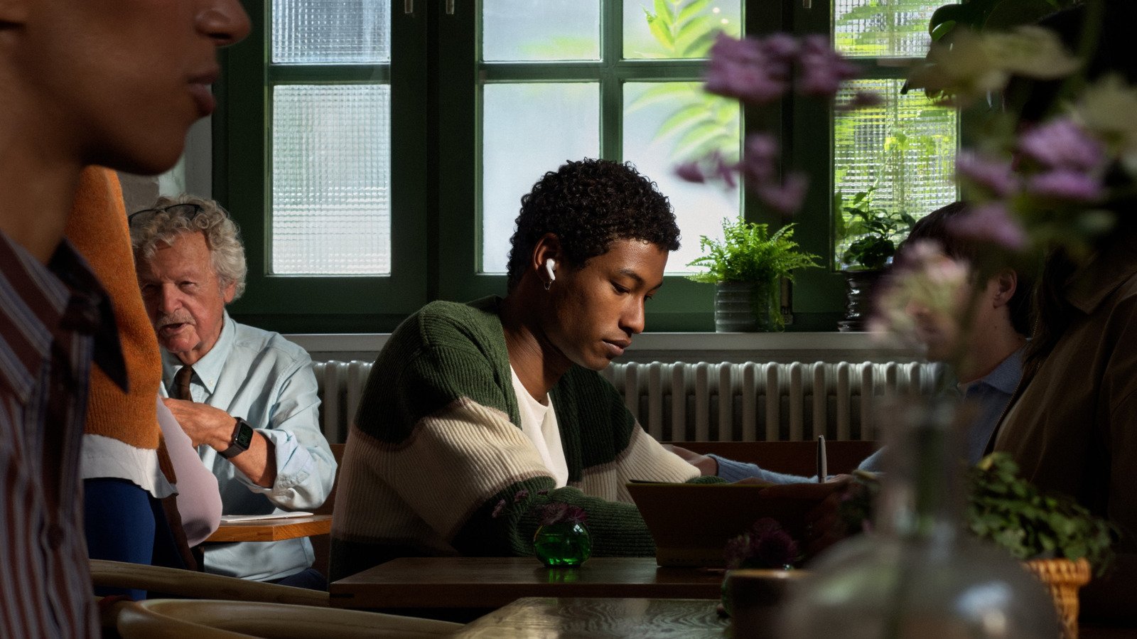 Don't buy the 'regular' AirPods 5
